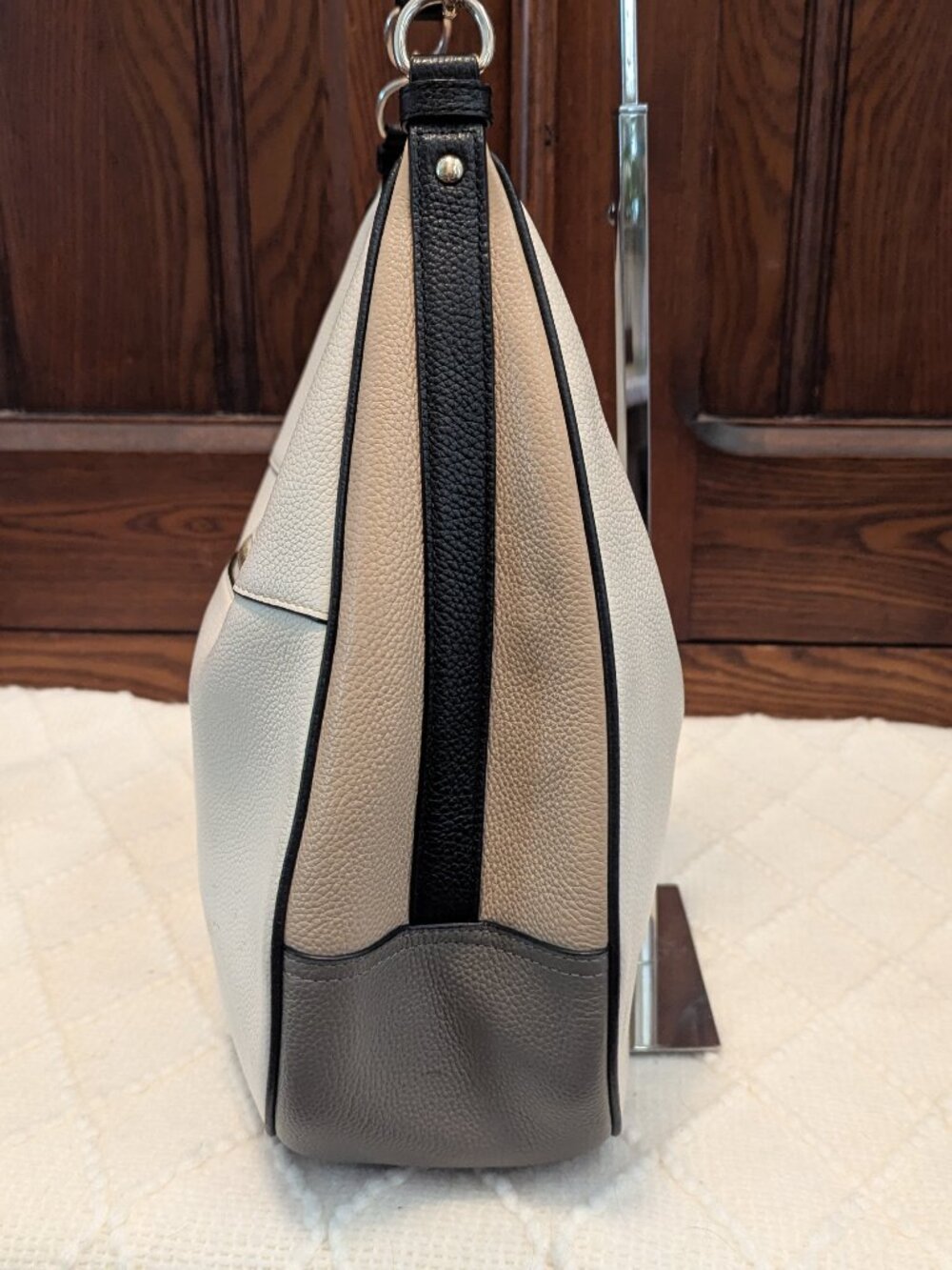 COACH HARLEY HOBO IN GEOMETRIC COLORBLOCK PEBBLE LEATHER - Picture 6 of 14